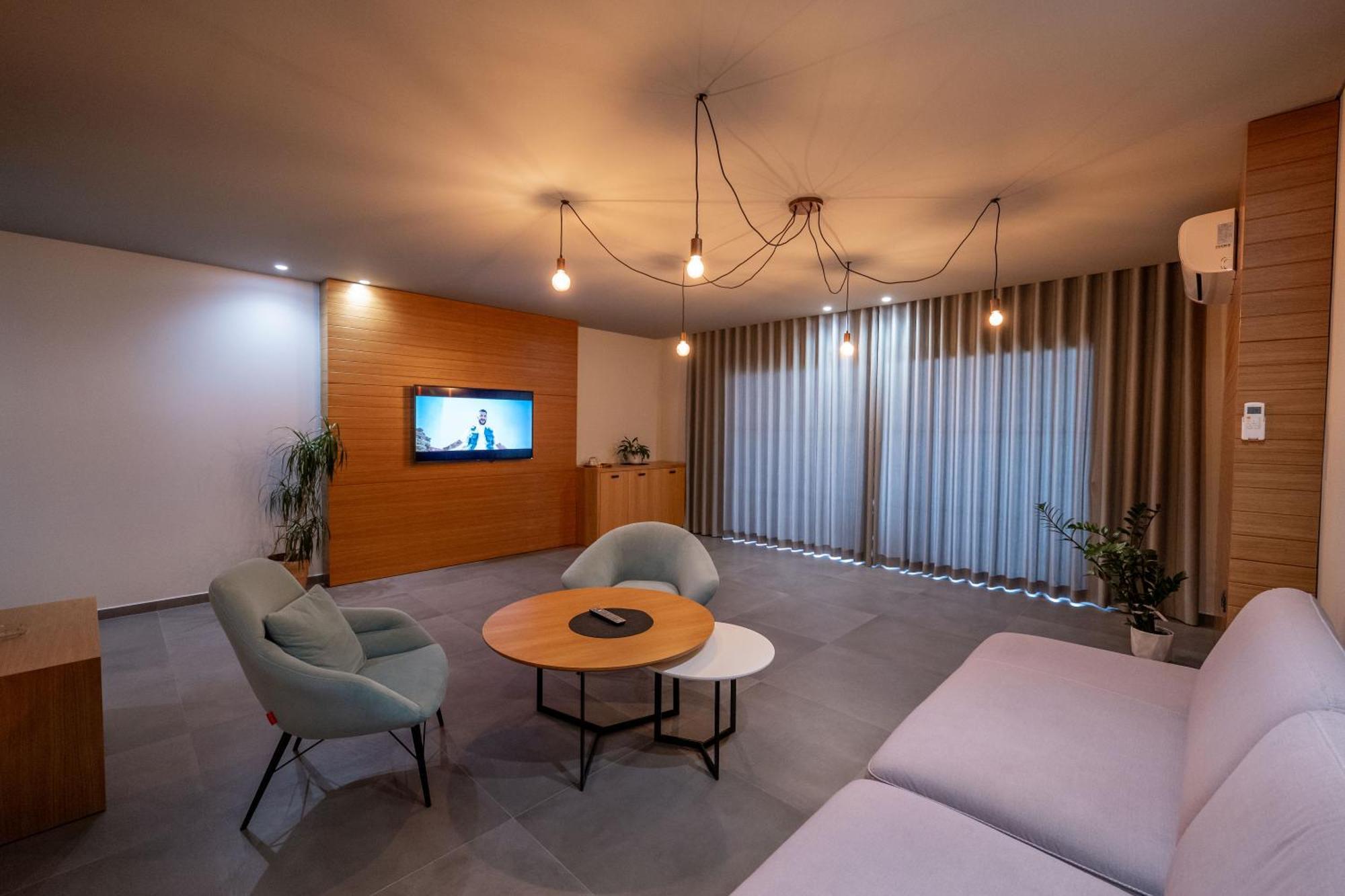 ساراندا Franklin Rooms المظهر الخارجي الصورة