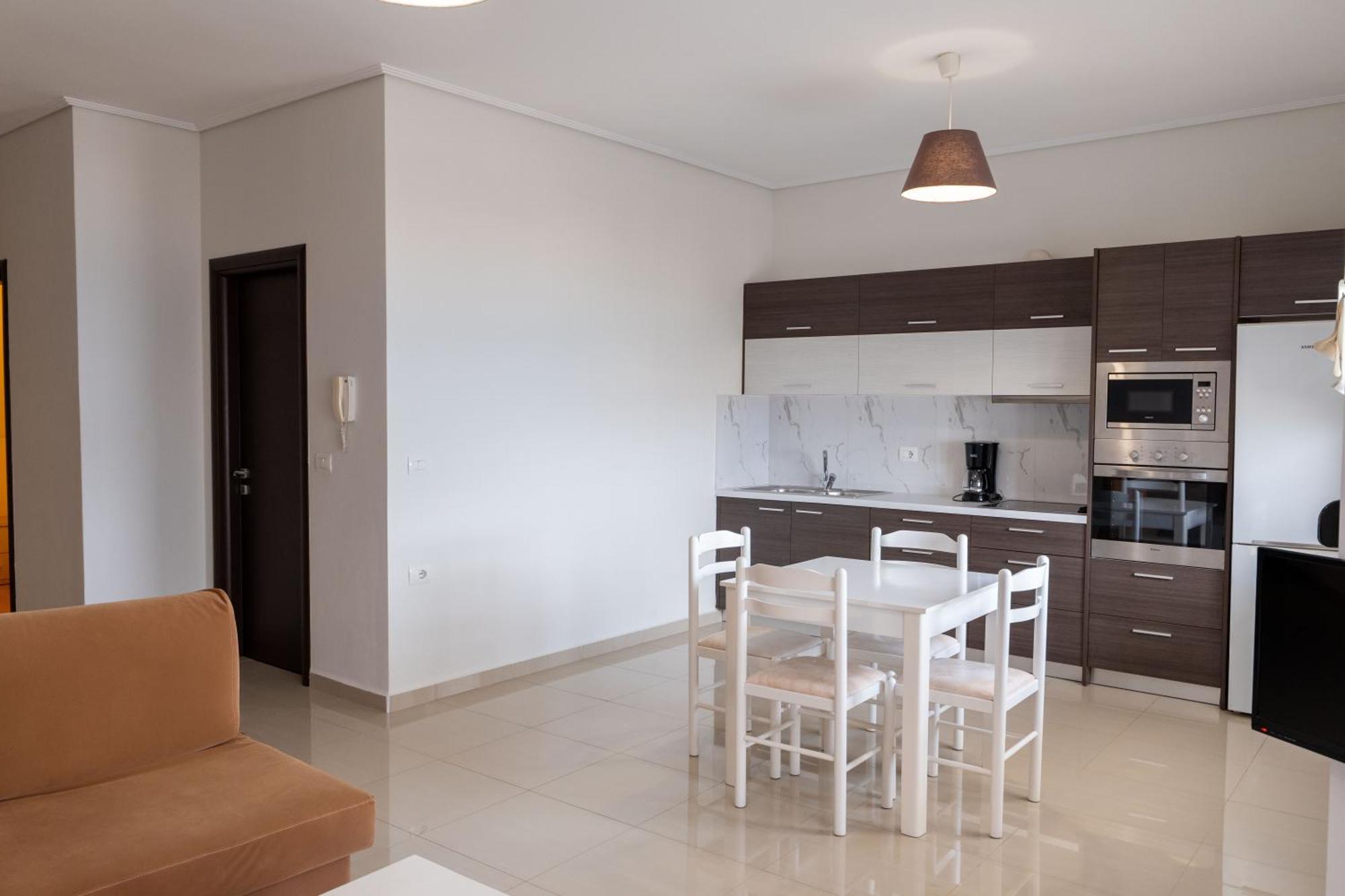 ساراندا Franklin Rooms المظهر الخارجي الصورة